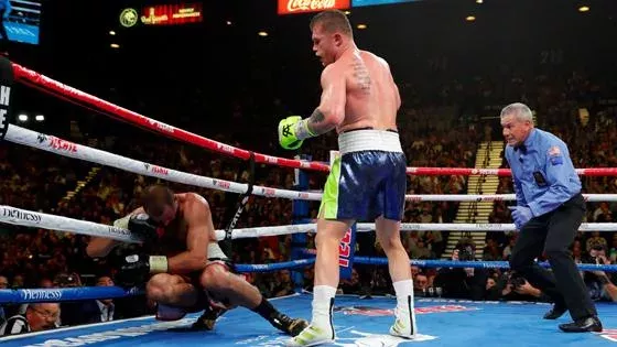 Canelo Alvarez vs Sergey Kovalev