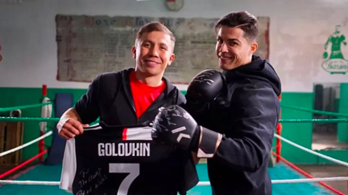 Cristiano Ronaldo se met à la boxe avec une légende du sport