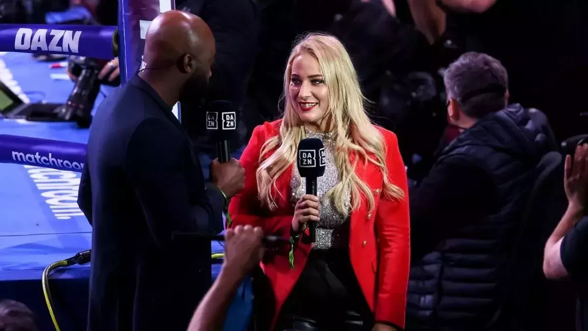 Ebanie Bridges au micro de DAZN. 