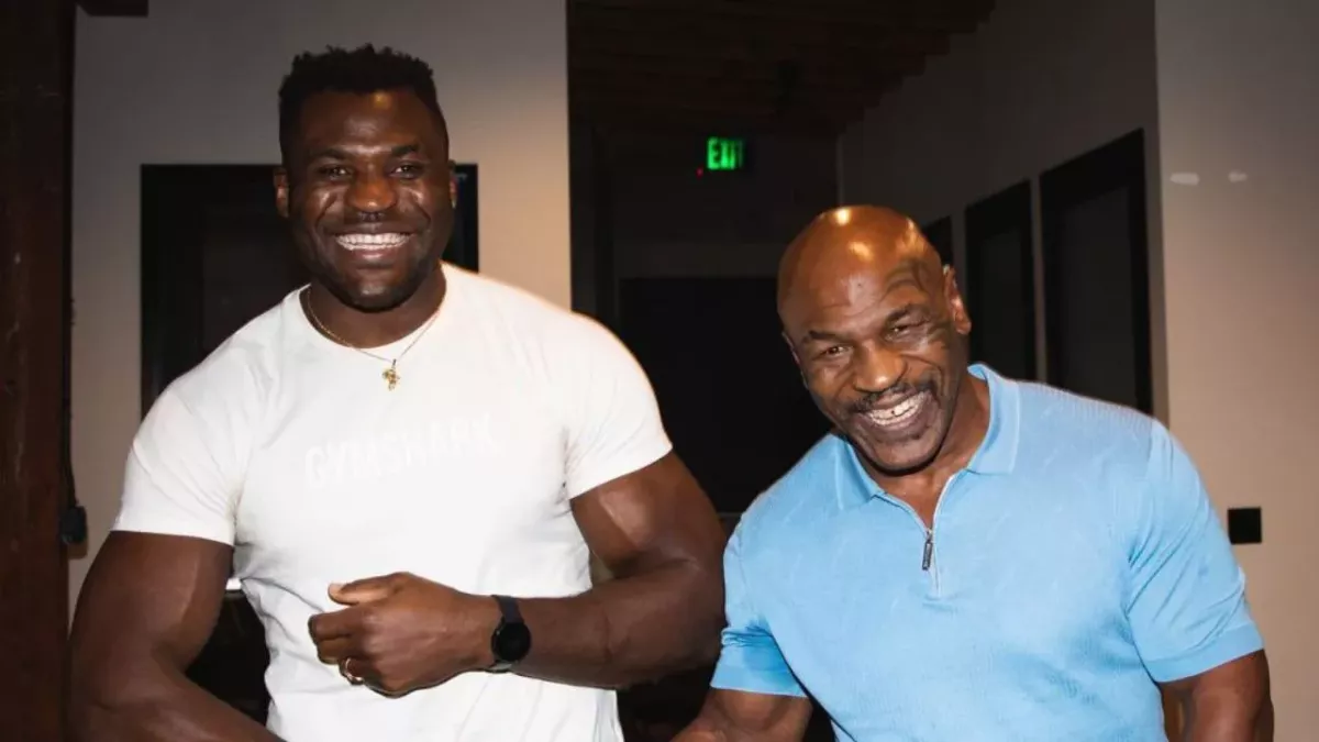 Francis Ngannou sera entrainé par Mike Tyson pour préparer son combat contre Tyson Fury. 
