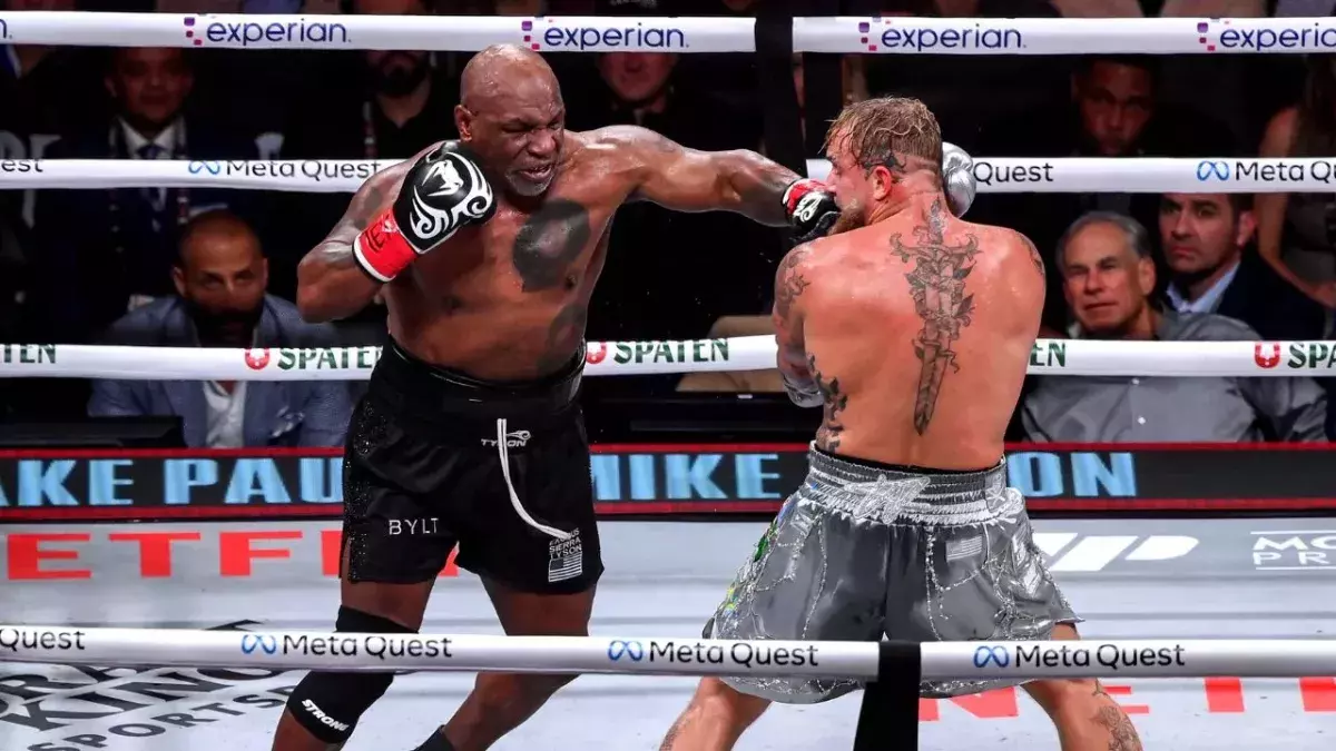 Mike Tyson s'est incliné contre Jake Paul à la décision des juges. 
