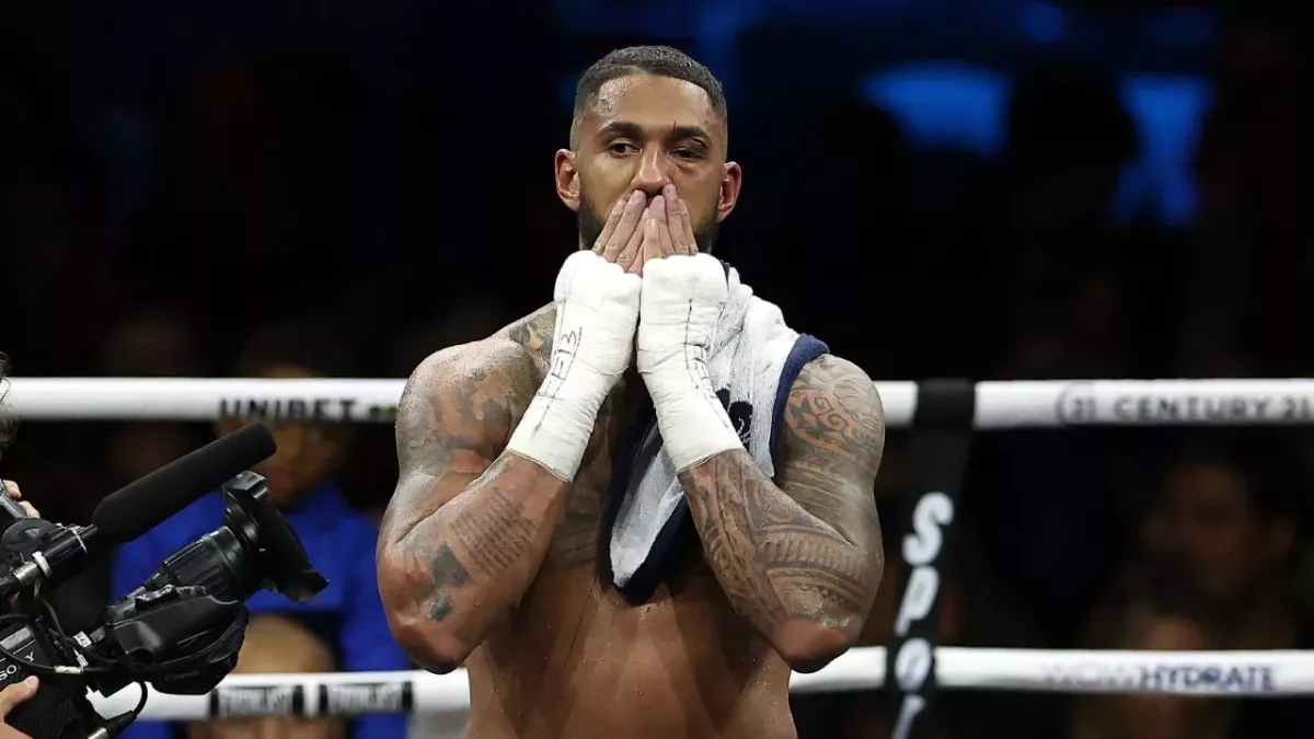 Tony Yoka a décidé de changer d'entraineur avant son combat contre Merhy. 