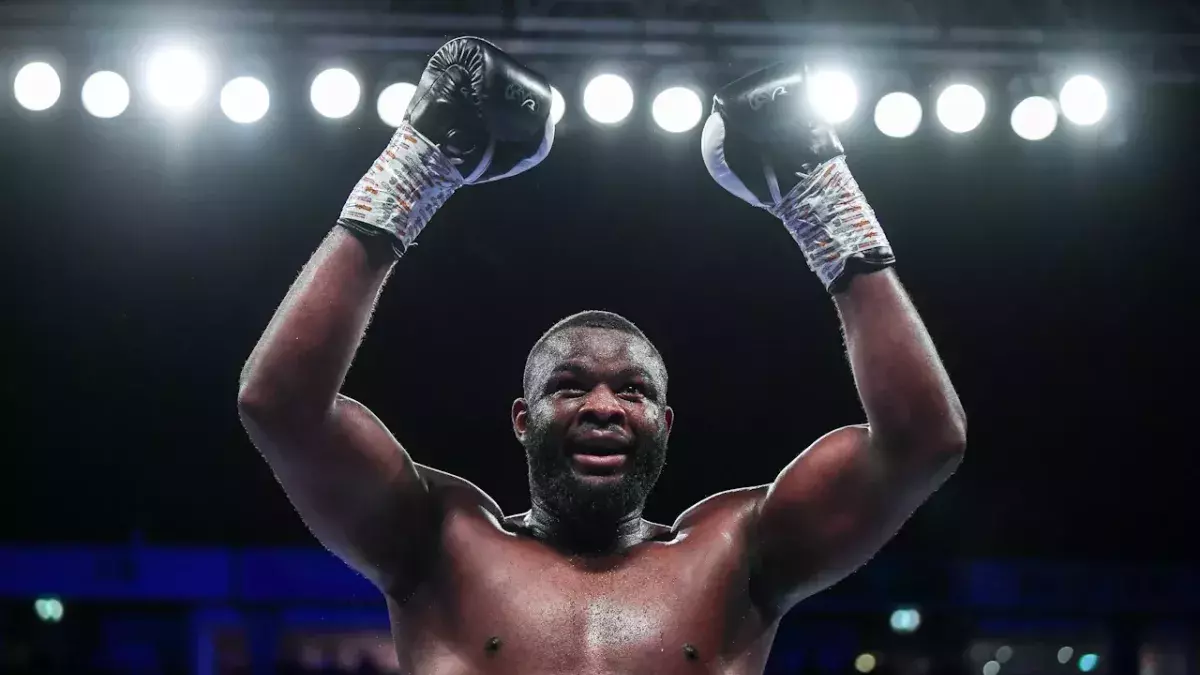 Martin Bakole est devenu numéro mondial de la catégorie des poids lourds WBA en janvier dernier.