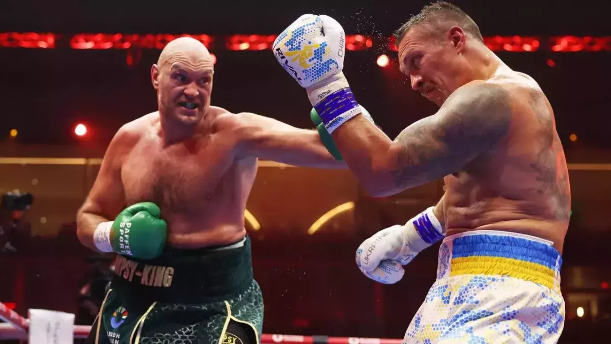 Tyson Fury vs Oleksandr Usyk. 