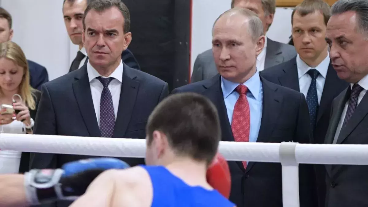 Vladimir Poutine lors d'une visite au centre d'entrainement de Krasndodar. 