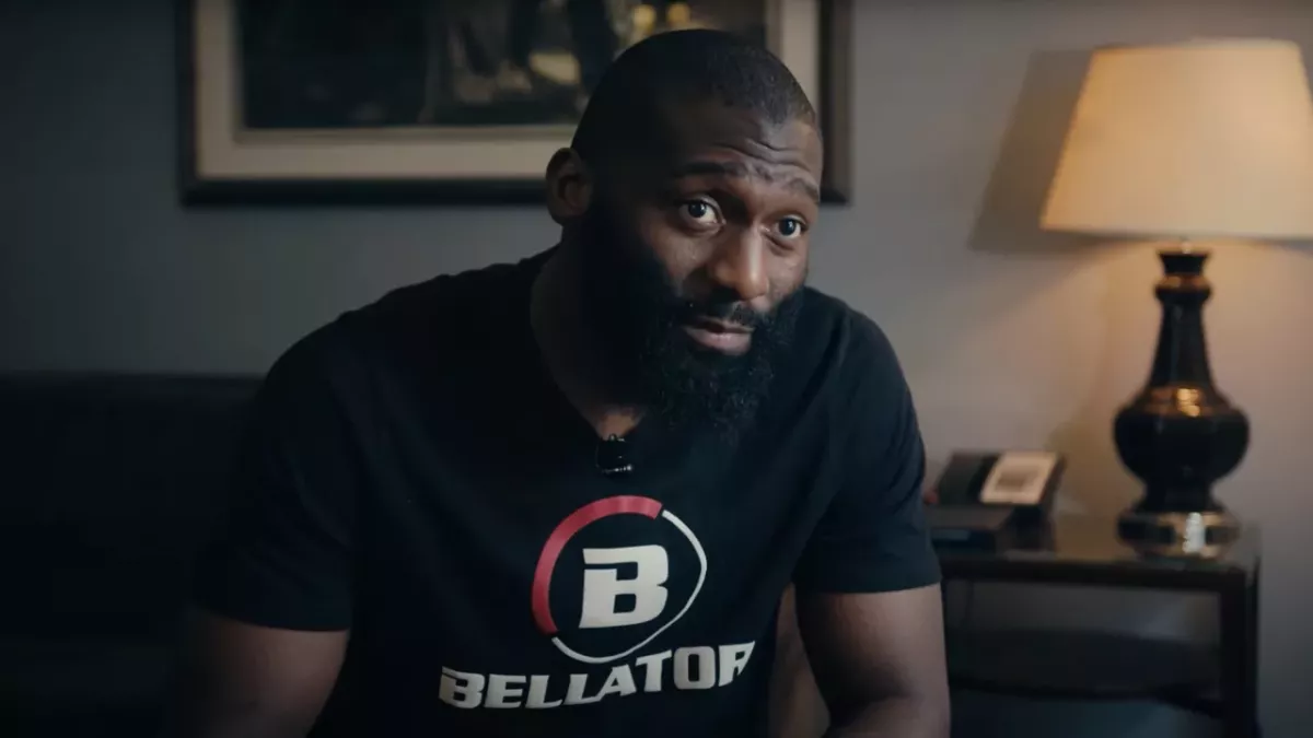 Cédric Doumbé interviewé par le Bellator