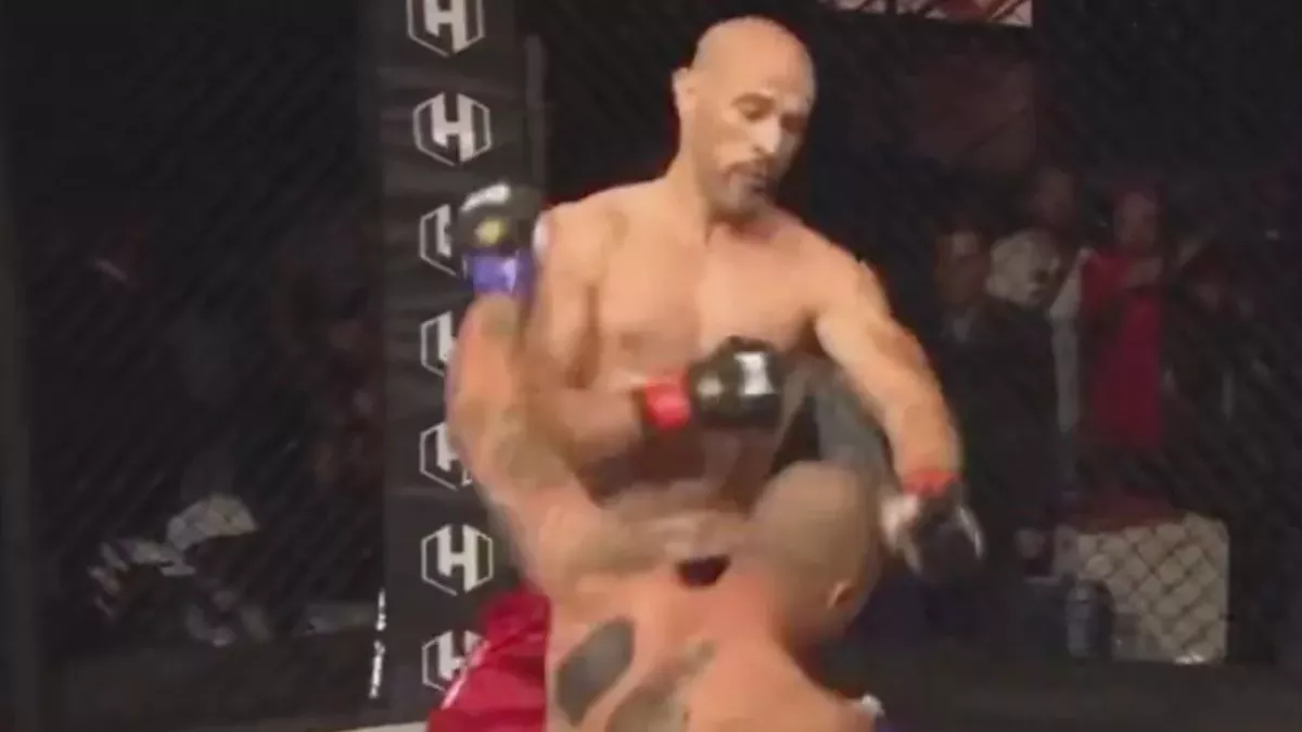 GregMMA s'est imposé en 10 secondes contre Locicero au Hexagone MMA 10. 