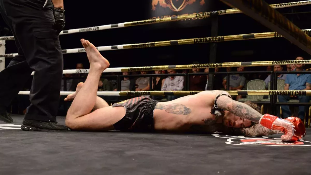 MMA : Un combattant met KO son adversaire en 6 secondes seulement 