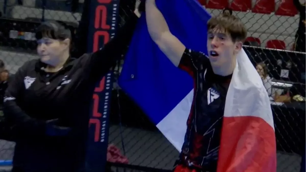 Paul Denis Navero s'est qualifié en quarts de finale des championnats du monde de MMA en venant à bout du Portugais Alexandre Rita. 