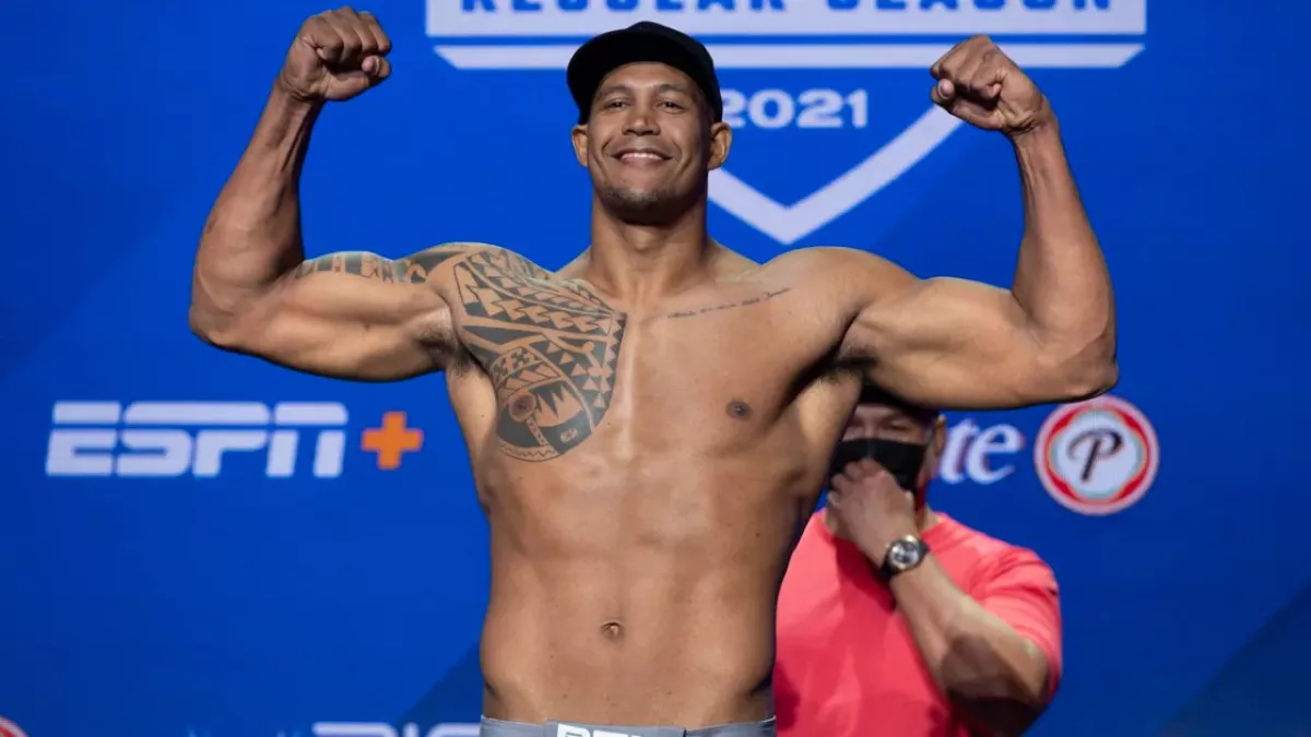 Renan Ferreira, impressionnant faiseur de KO, affrontera Ngannou au PFL