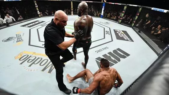 Rozenstruik vs Overeem