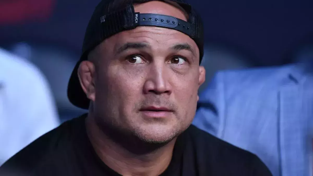 BJ Penn en 2021 dans le public lors de l'UFC 267.