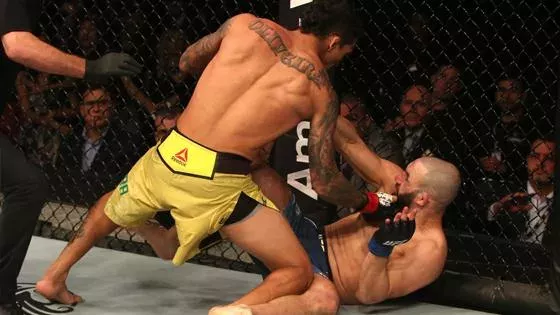 UFC : Charles Oliveira vs Jared Gordon