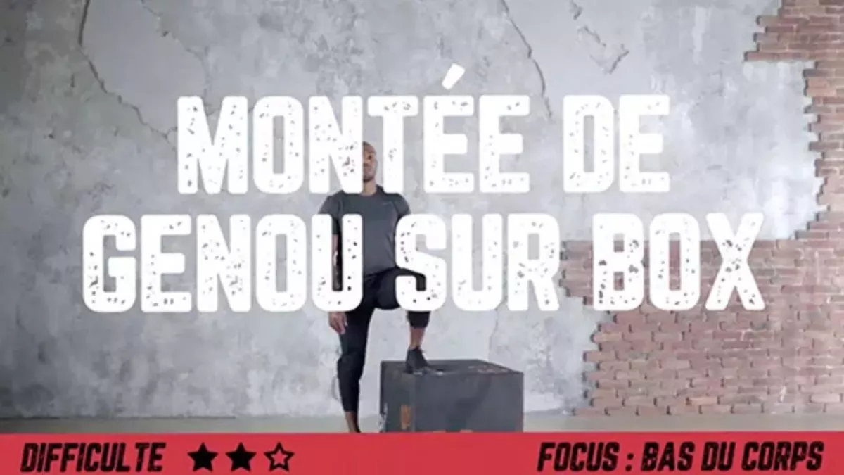 Montée de genou sur box : exercice pour travailler le bas du corps