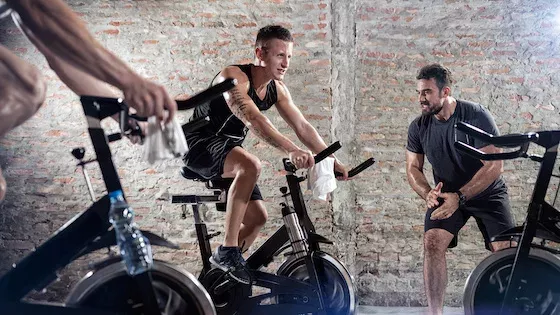 Le spinning, la nouvelle méthode d'entraînement pour renforcer votre cardio !