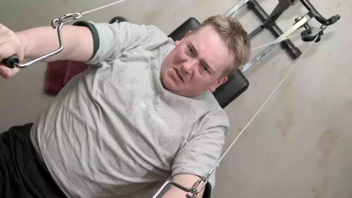 Transformation : il perd plus de 100 kilos en 18 mois et devient coach 