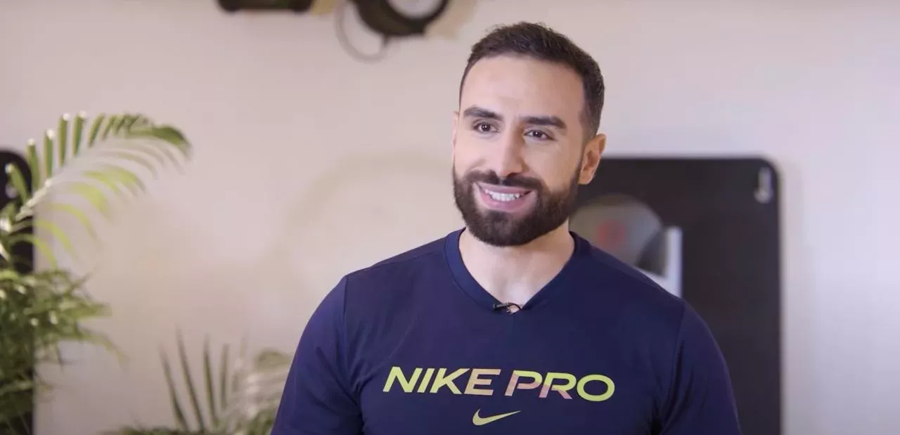 Qui est Yanisport, le coach des stars ?