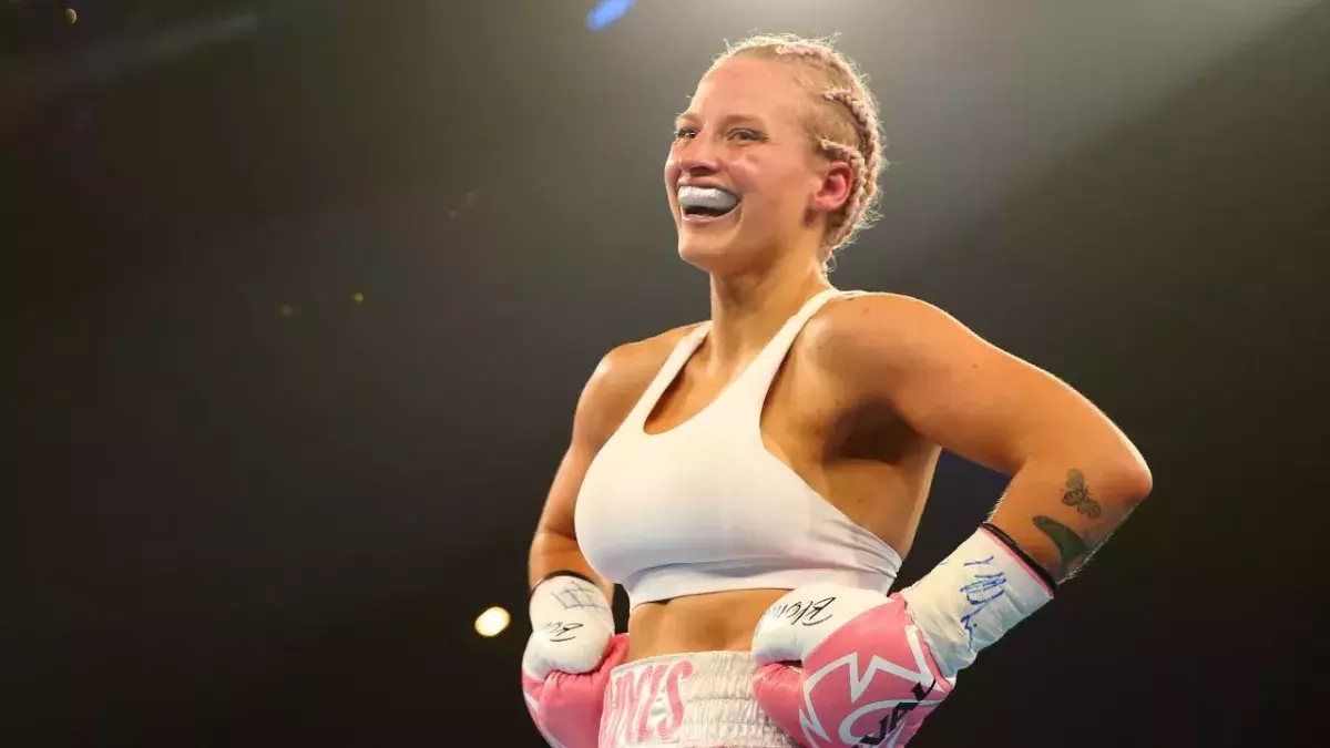 Boxe : Ebanie Bridges défigurée après son combat contre Shannon Courtenay 