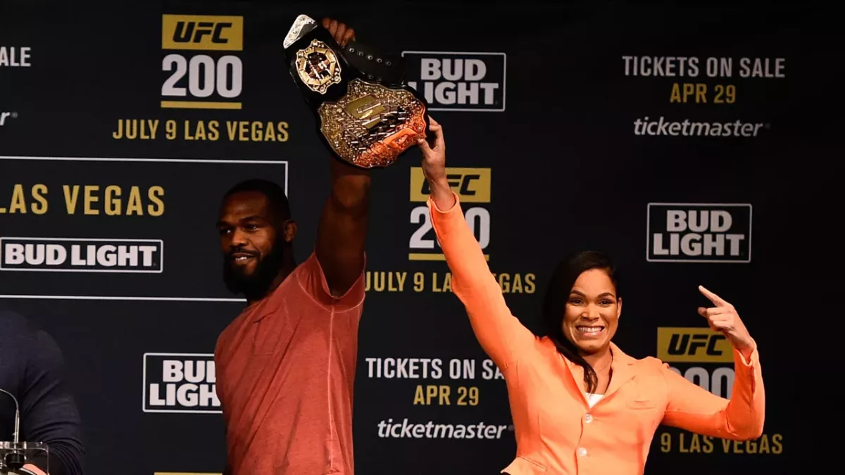 Amanda Nunes et Jon Jones 
