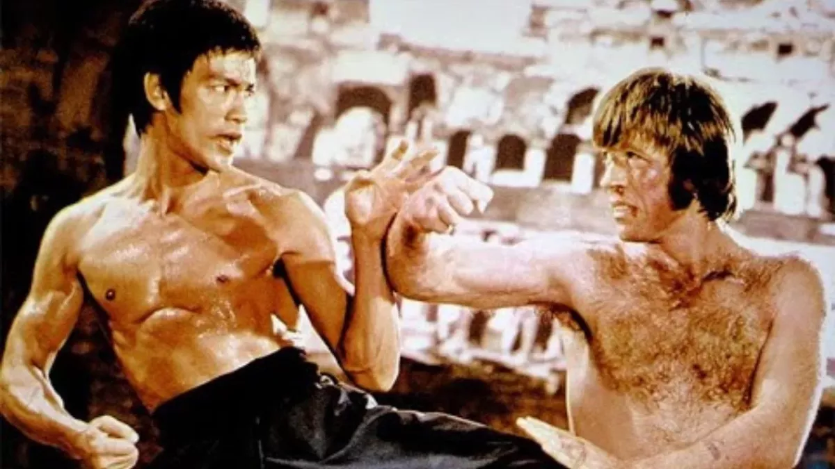 Bruce Lee et Chuck Norris sur le tournage du film La Fureur du Dragon. 