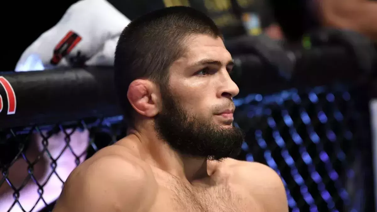 Khabib Nurmagomedov est retraité de l'UFC depuis 2020. 