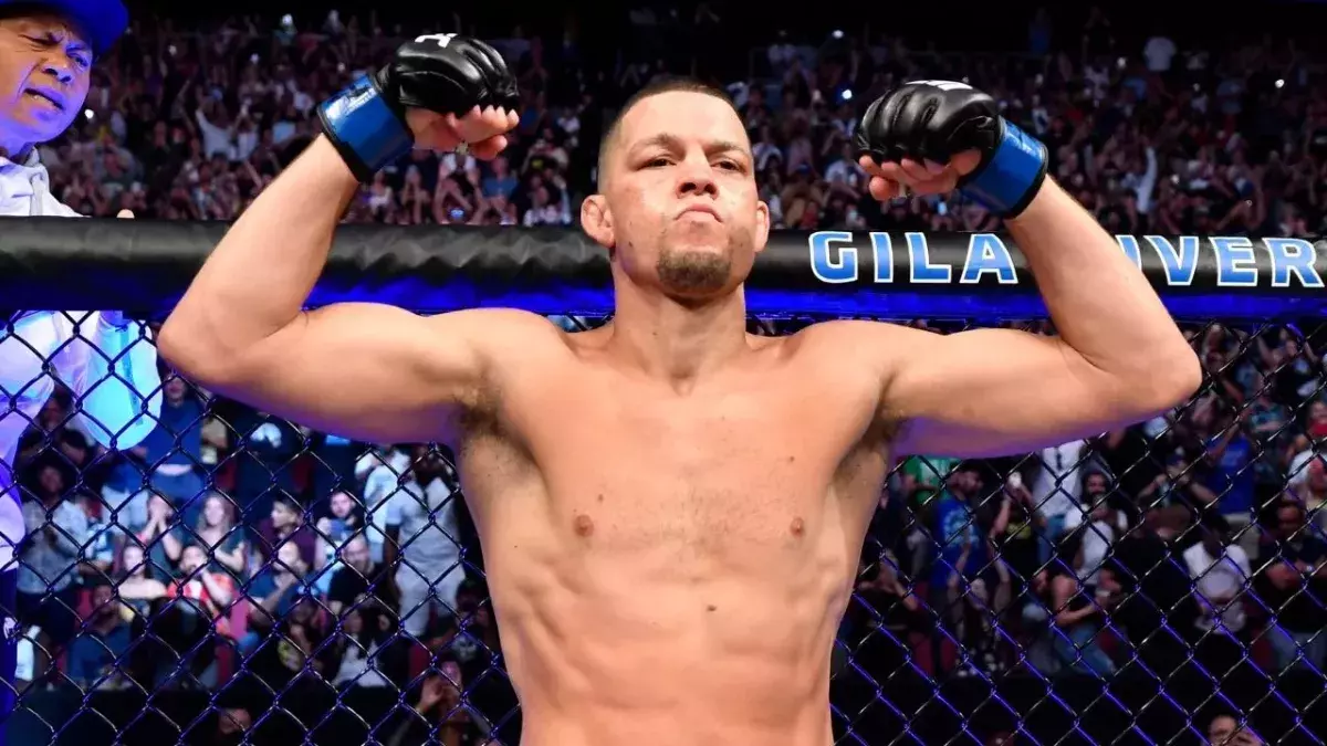 Nate Diaz s'en est pris à un journaliste du Full Send Podcast dans les coulisses de l'UFC 276. 