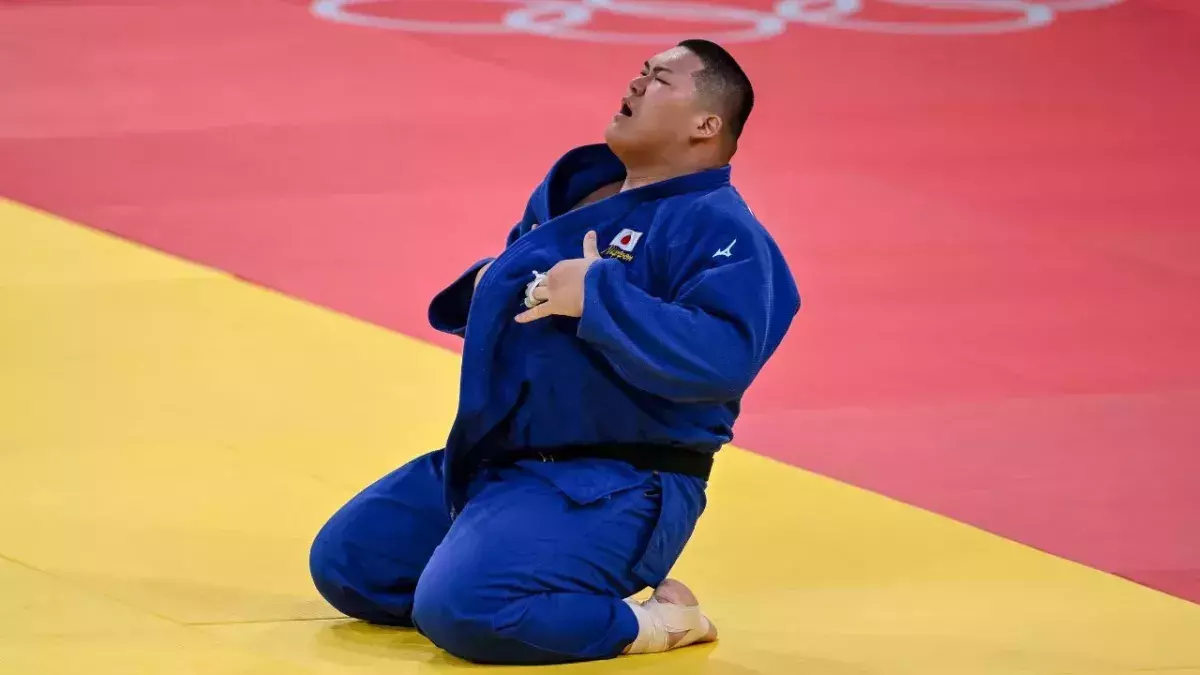 Tatsuru Saito. 