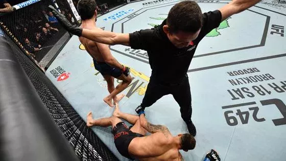 UFC 248 : Beneil Dariush vs Drakkar Klose