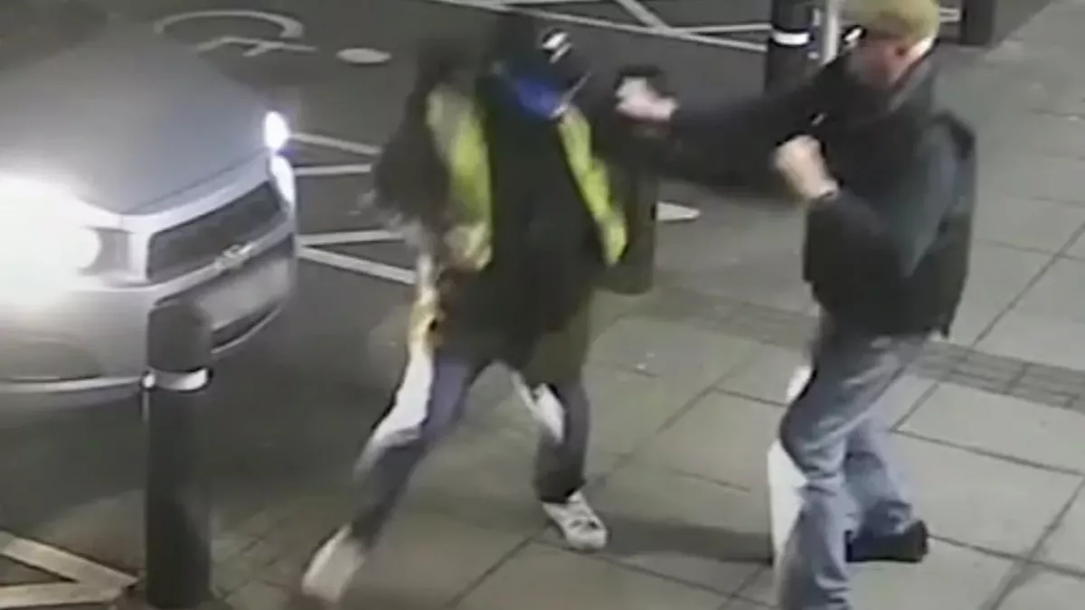 Un homme de 77 ans donne une bonne leçon à son agresseur