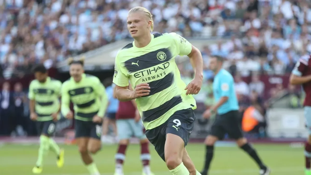 Erling Haaland a fait ses débuts en Premier League avec Manchester City ce dimanche. 