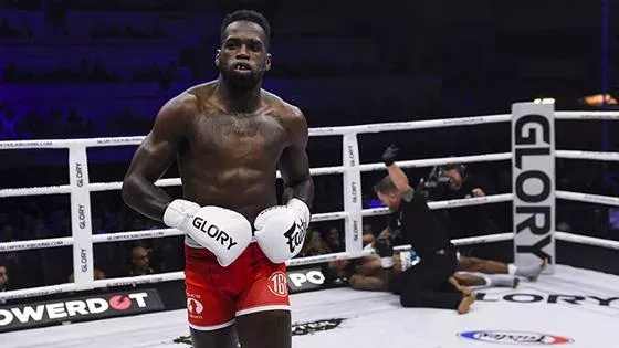 Glory 70 : Groenhart vs Jones
