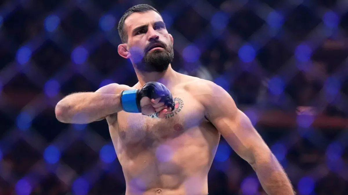 Benoit Saint-Denis après sa victoire contre Matt Frevola. 