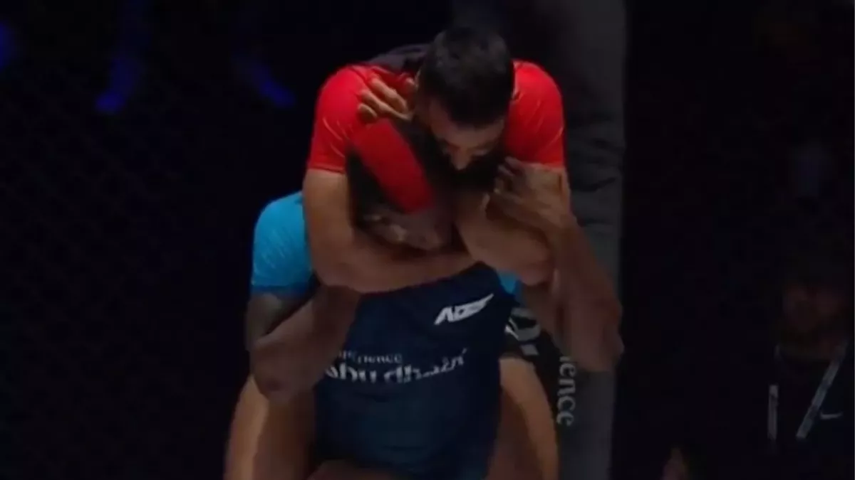 Benoit Saint-Denis a battu Marc Diakiese à l'ADXC 4. 