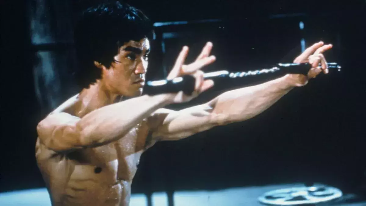 Bruce Lee est l'une des icônes des arts martiaux au cinéma. 