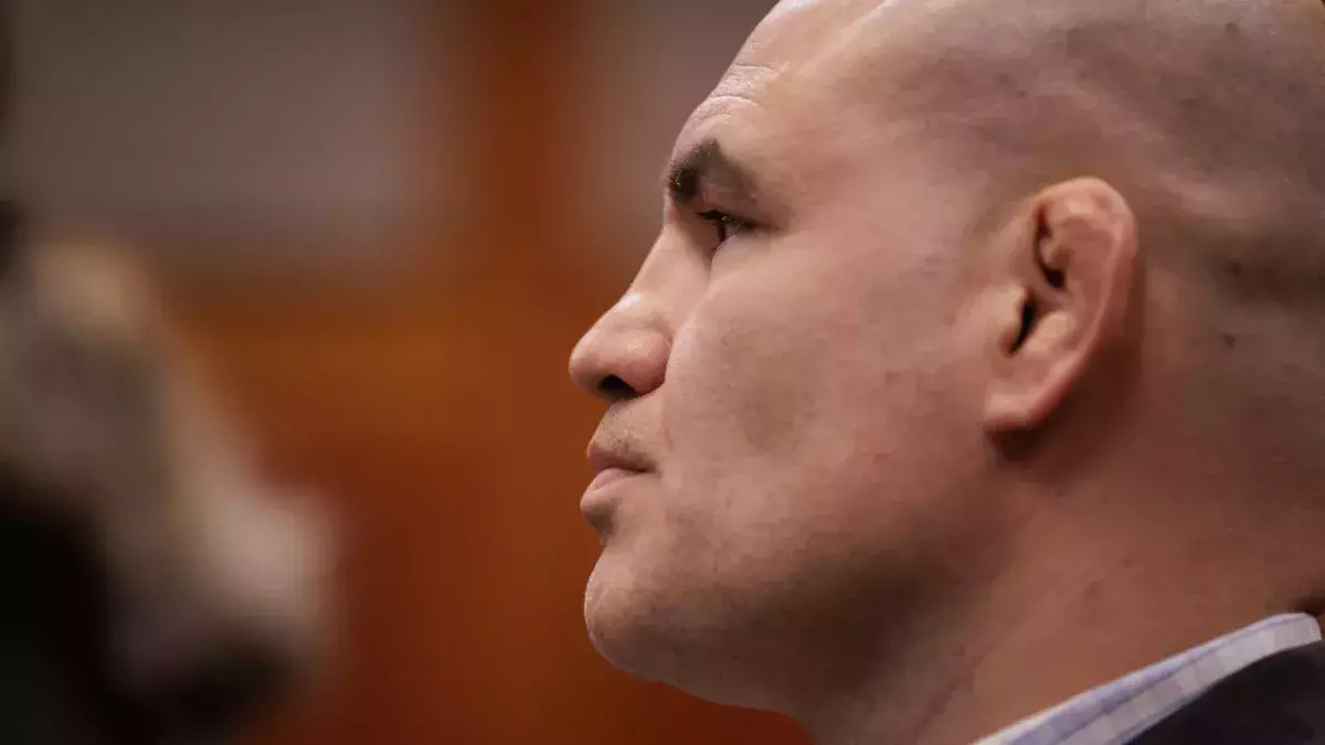 Cain Velasquez