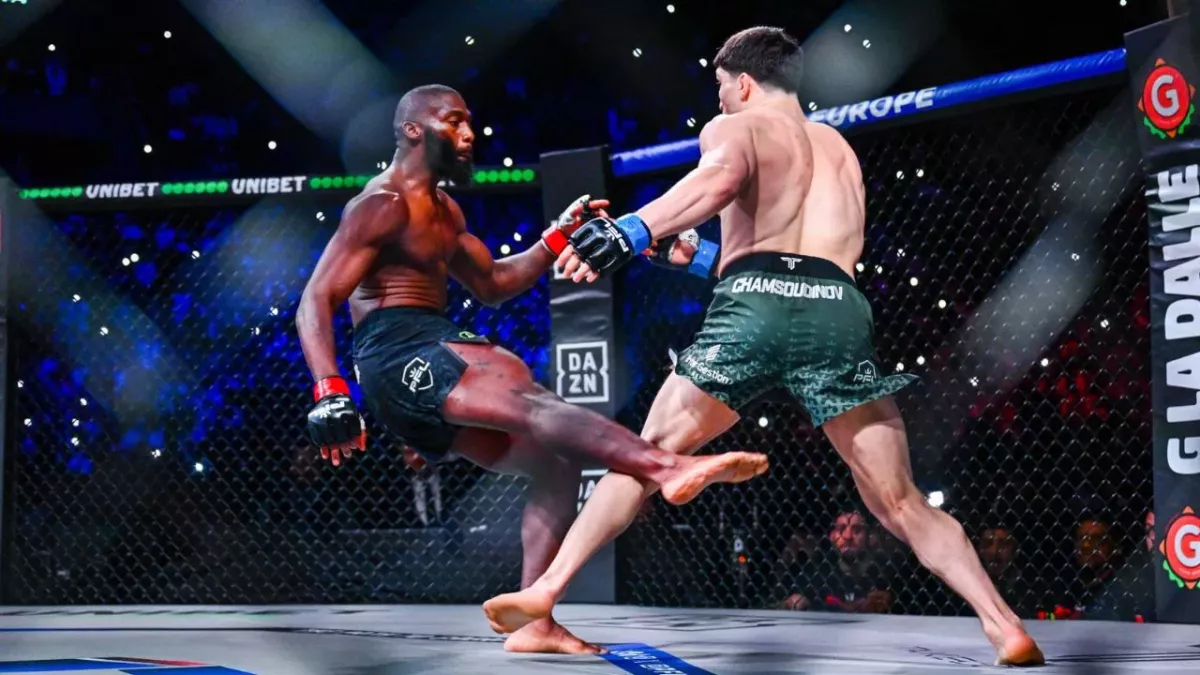 Cédric Doumbé a été vaincu par Baki au 3e round sur un arrêt de l'arbitre très controversé. 