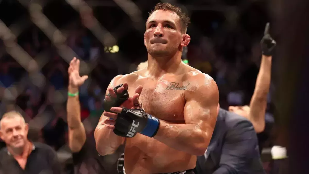 Chandler dans la cage de l'UFC