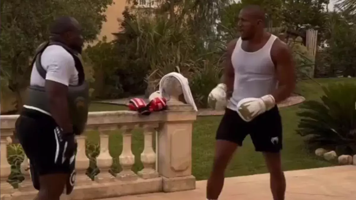 Ciryl Gane affiche son entraînement 