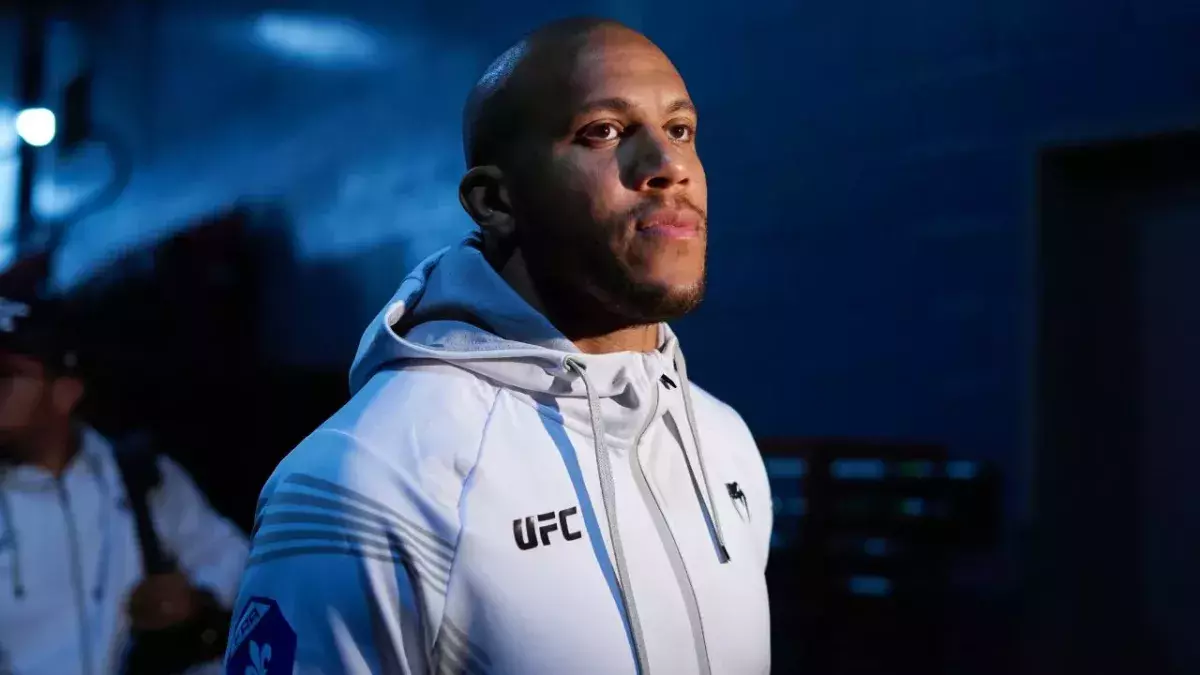 Ciryl Gane a enchainé plusieurs métiers avant de trouver sa voie dans le MMA. 
