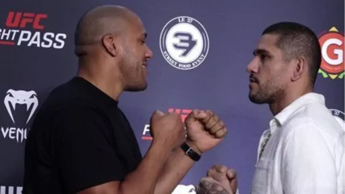 Ciryl Gane et Alex Pereira lors d'un face à face organisé sur un évènement médiatique de l'Ares FC. 