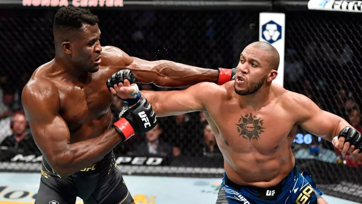 Ciryl Gane a été défait par Francis Ngannou à l'UFC 270. 