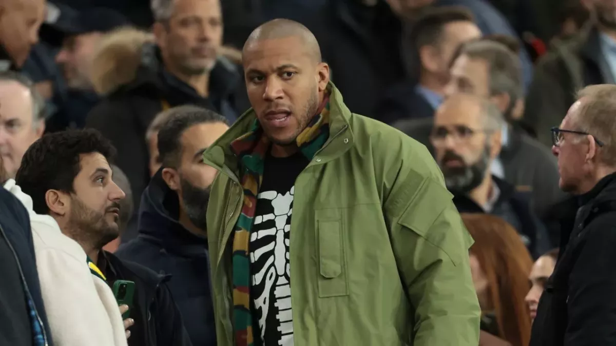 Ciryl Gane lors du match de Ligue des champions ayant opposé le PSG au Borussia Dortmund. 