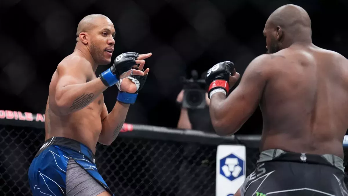 Ciryl gane n'a pas réussi à imposer son style contre Jon Jones à l'UFC 285.