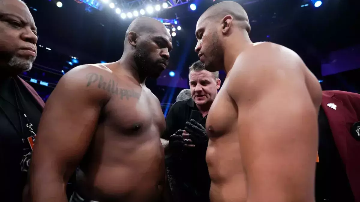 Ciryl Gane vs Jon Jones