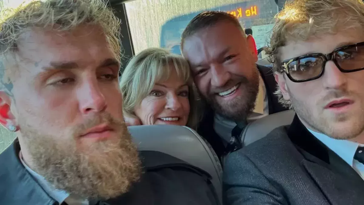 Conor McGregor, Logan et Jake Paul