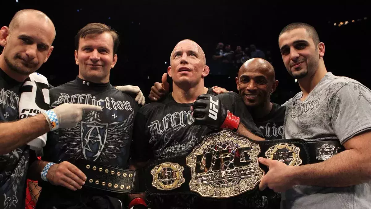 Georges St-Pierre a détenu la ceinture de champion UFC des poids welters à deux reprises. 