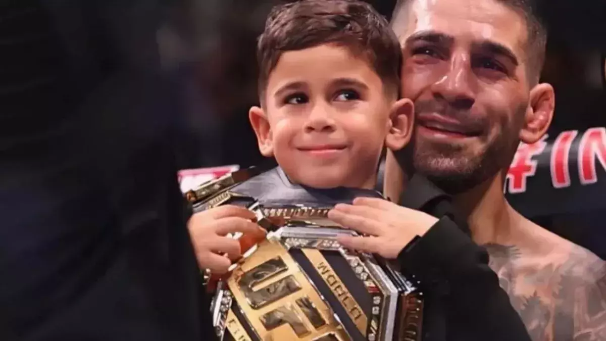 Ilia Topuria et son fils