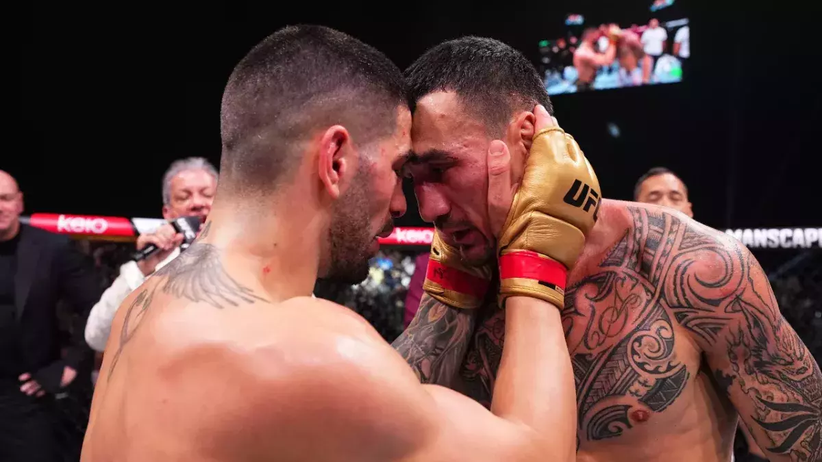 Ilia Topuria - Max Holloway
