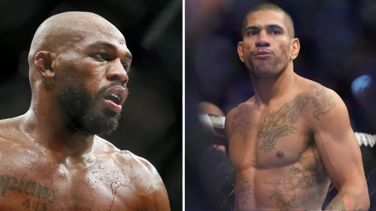 Jon Jones et Alex Pereira dans la cage de l'UFC