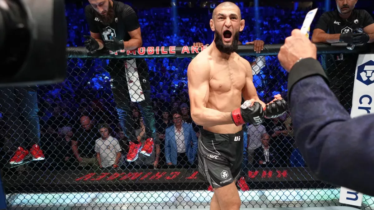 Khamzat Chimaev dans l'octogone